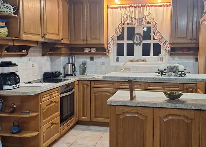 Magical Dawn From Leonidio To Tyros Appartement