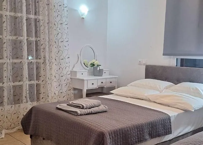 Magical Dawn From Leonidio To Tyros *