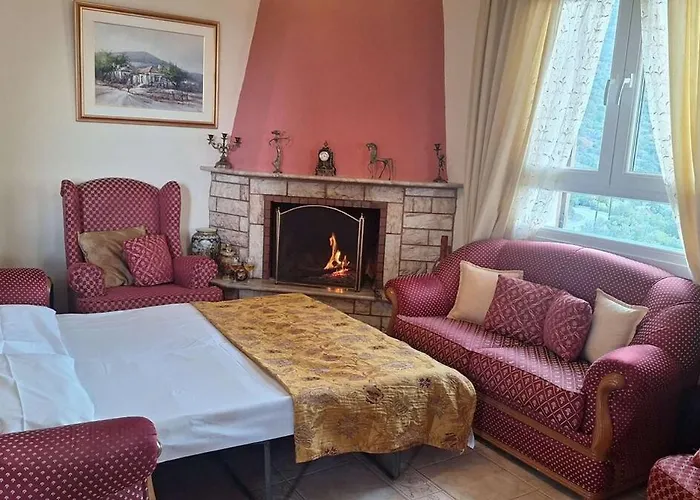 Magical Dawn From Leonidio To Tyros Apartment Pera Melana